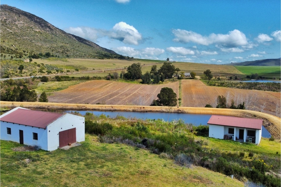 4 Bedroom Property for Sale in Uniondale Rural Western Cape